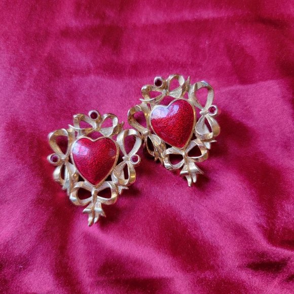 Large Red Heart and Gold Tone Bows Clip On Earrings Vintage - Picture 2 of 5
